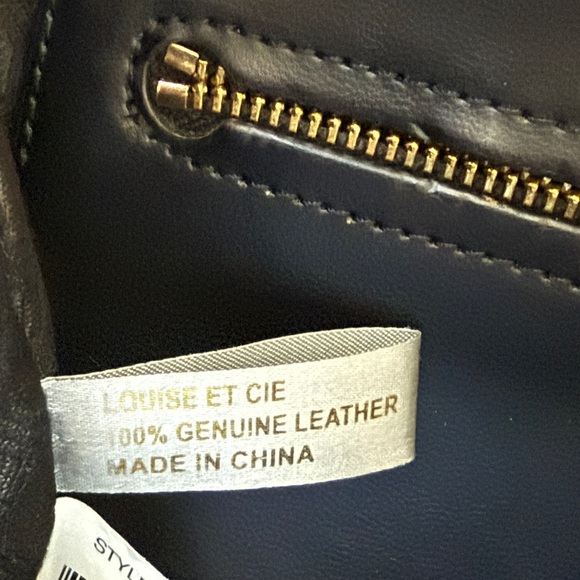 Louise et Cie Black Leather top handle purse - Picture 8 of 8